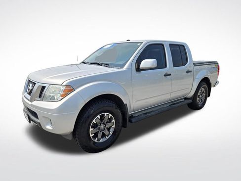 Used 2019 Nissan Frontier PRO-4X AWD/4WD image 8