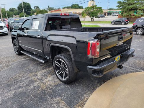 Used 2018 GMC Sierra 1500 Denali AWD/4WD image 27