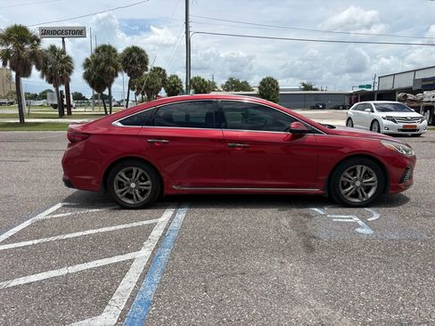 Used 2018 Hyundai Sonata Sport FWD image 2