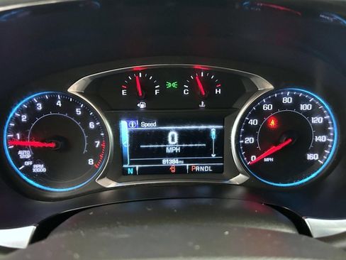 Used 2019 Chevrolet Traverse LT FWD image 14
