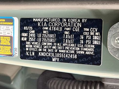 Certified 2025 Kia Niro Wind FWD image 33