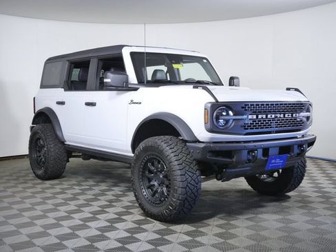 Certified 2022 Ford Bronco Badlands AWD/4WD image 1