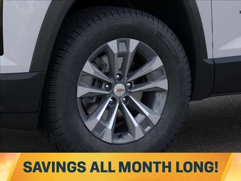 New 2026 Chevrolet Equinox LT w/ Convenience Package II FWD image 9