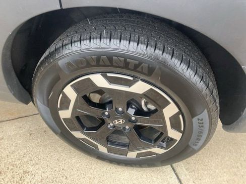 Used 2025 Hyundai Santa Fe SEL image 27