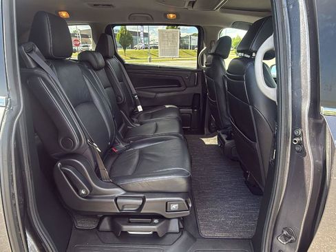 Used 2022 Honda Odyssey Touring image 20