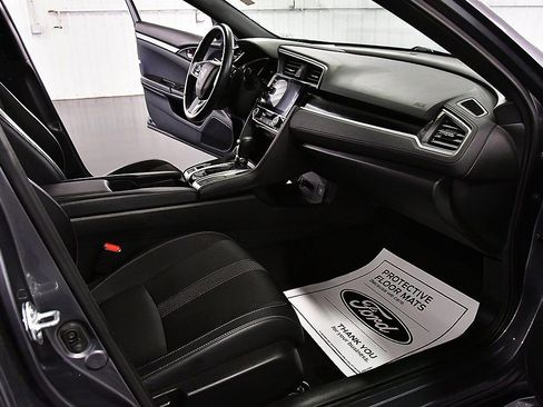 Used 2021 Honda Civic Sport image 25