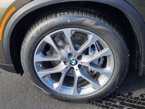 New 2026 BMW X5 xDrive50e AWD/4WD image 7