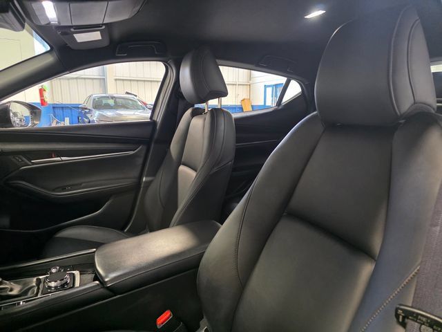 Used 2024 MAZDA MAZDA3 s FWD image 24