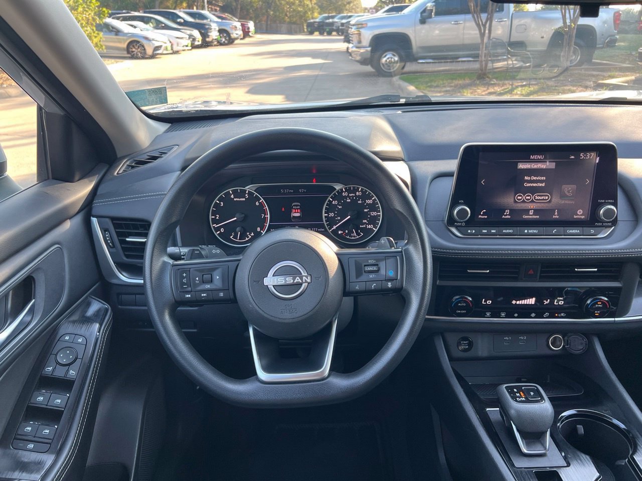 Used 2024 Nissan Rogue SV AWD/4WD image 14