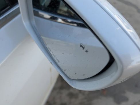 Used 2018 Buick Enclave Premium image 21