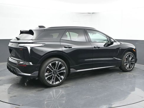 Used 2025 Chevrolet Blazer EV SS w/ Performance Package image 11