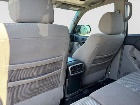 Used 2008 Toyota 4Runner SR5 AWD/4WD image 40