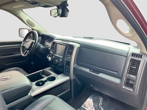 Used 2018 RAM 1500 Sport image 28