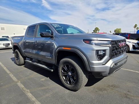 Used 2024 GMC Canyon Elevation w/ Elevation Premium Package RWD image 2