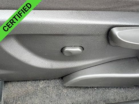 Certified 2020 Chevrolet Trax LS image 34