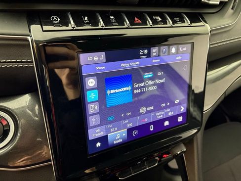 Used 2022 Jeep Grand Cherokee L Laredo w/ Luxury Tech Group I AWD/4WD image 26