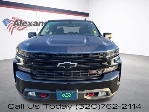 Certified 2021 Chevrolet Silverado 1500 LT Trail Boss image 2