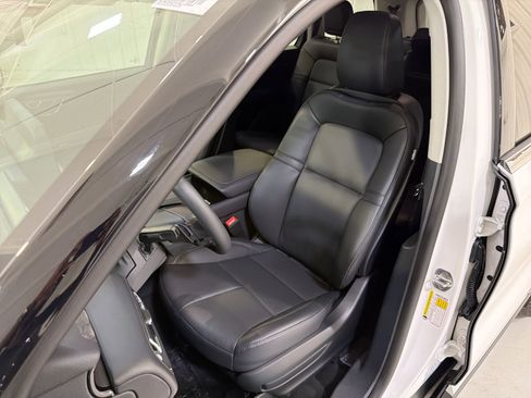 New 2026 Lincoln Aviator AWD image 10