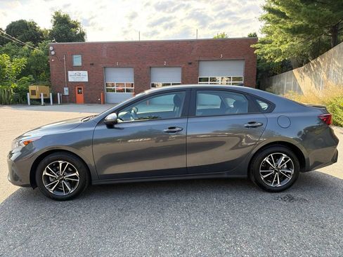 Certified 2024 Kia Forte LXS w/ LXS Technology Package FWD image 3