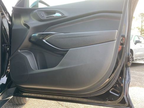 New 2026 Chevrolet Trax RS w/ Sunroof Package image 30