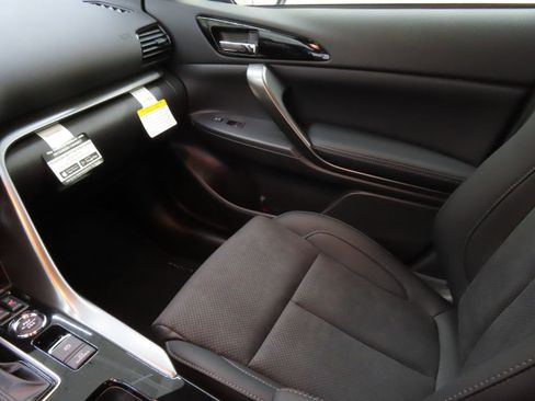 New 2026 Mitsubishi Eclipse Cross AWD image 19