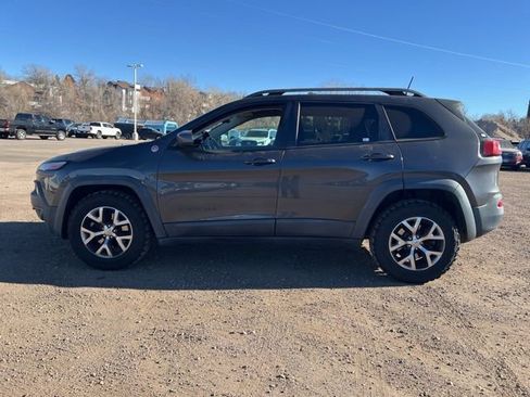 Used 2016 Jeep Cherokee Trailhawk w/ Cold Weather Group image 2