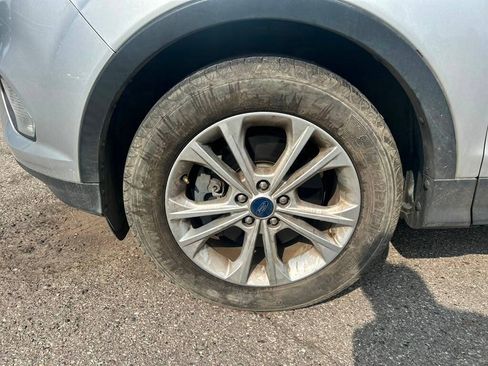 Used 2019 Ford Escape SE AWD/4WD image 9