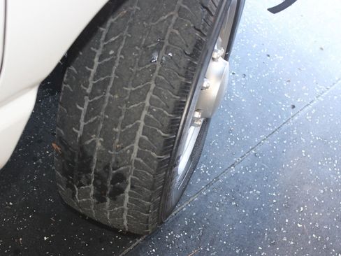 Used 2011 Ford E-250 and Econoline 250 Van 3D w/ PWR Group image 27