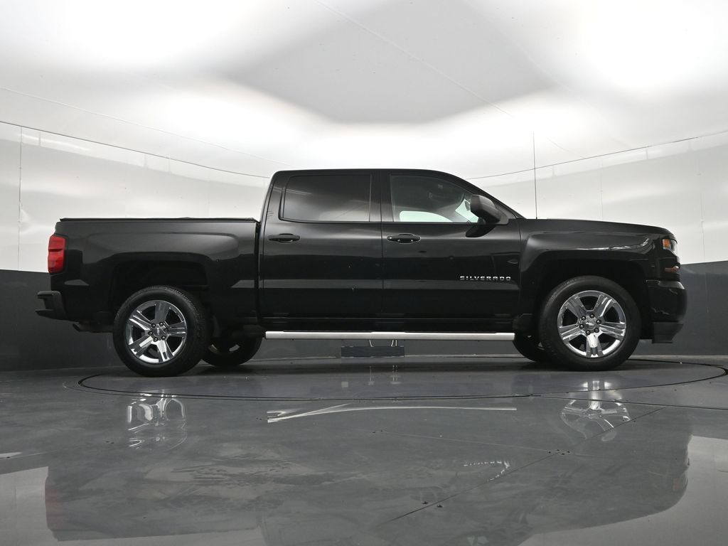 Used 2018 Chevrolet Silverado 1500 Custom RWD image 33