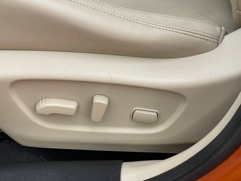 Used 2019 Nissan Rogue SL w/ Premium Package AWD/4WD image 12