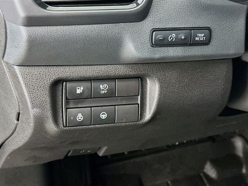 Used 2024 Nissan Leaf SV Plus FWD image 17