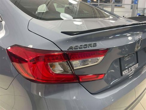 Certified 2022 Honda Accord Sport image 9