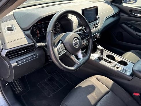 Used 2020 Nissan Altima 2.5 SV AWD/4WD image 21