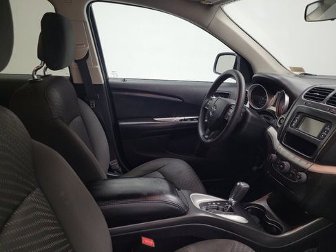 Used 2018 Dodge Journey SE FWD image 21