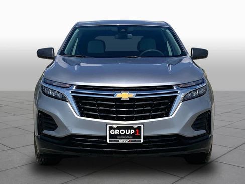 Used 2023 Chevrolet Equinox LS FWD image 4