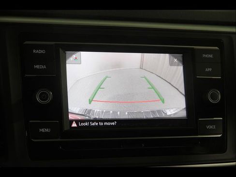 Used 2023 Volkswagen Atlas SE AWD/4WD image 13