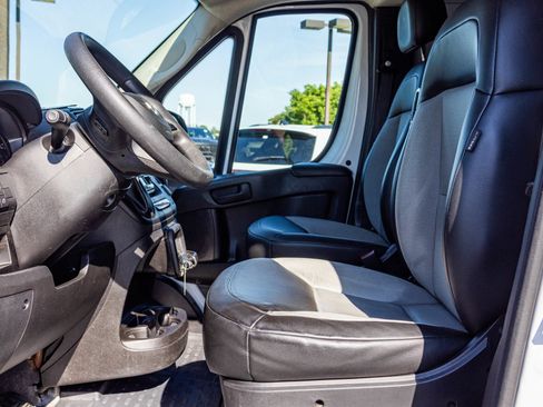 Used 2023 RAM ProMaster 2500 FWD image 19