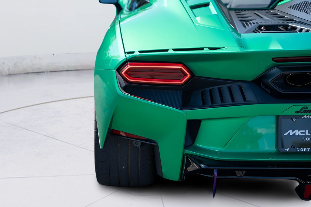 Used 2026 Lamborghini Temerario AWD/4WD image 18