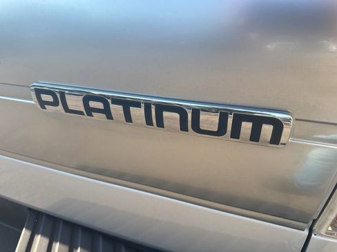 Used 2013 Ford F150 Platinum AWD/4WD image 6