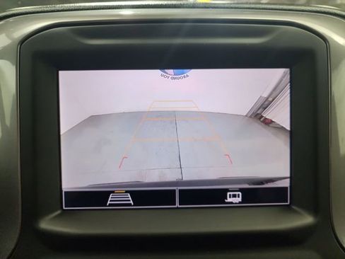 Used 2022 Chevrolet Silverado 1500 Custom image 26