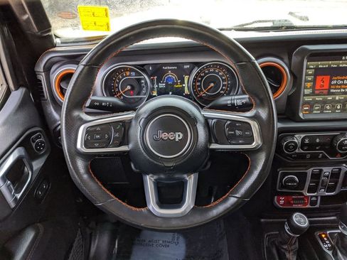 Used 2023 Jeep Gladiator Mojave w/ LED Lighting Group AWD/4WD image 10