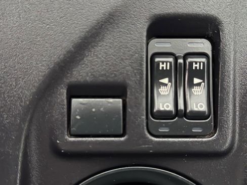 Used 2017 Subaru Impreza 2.0i Premium image 27