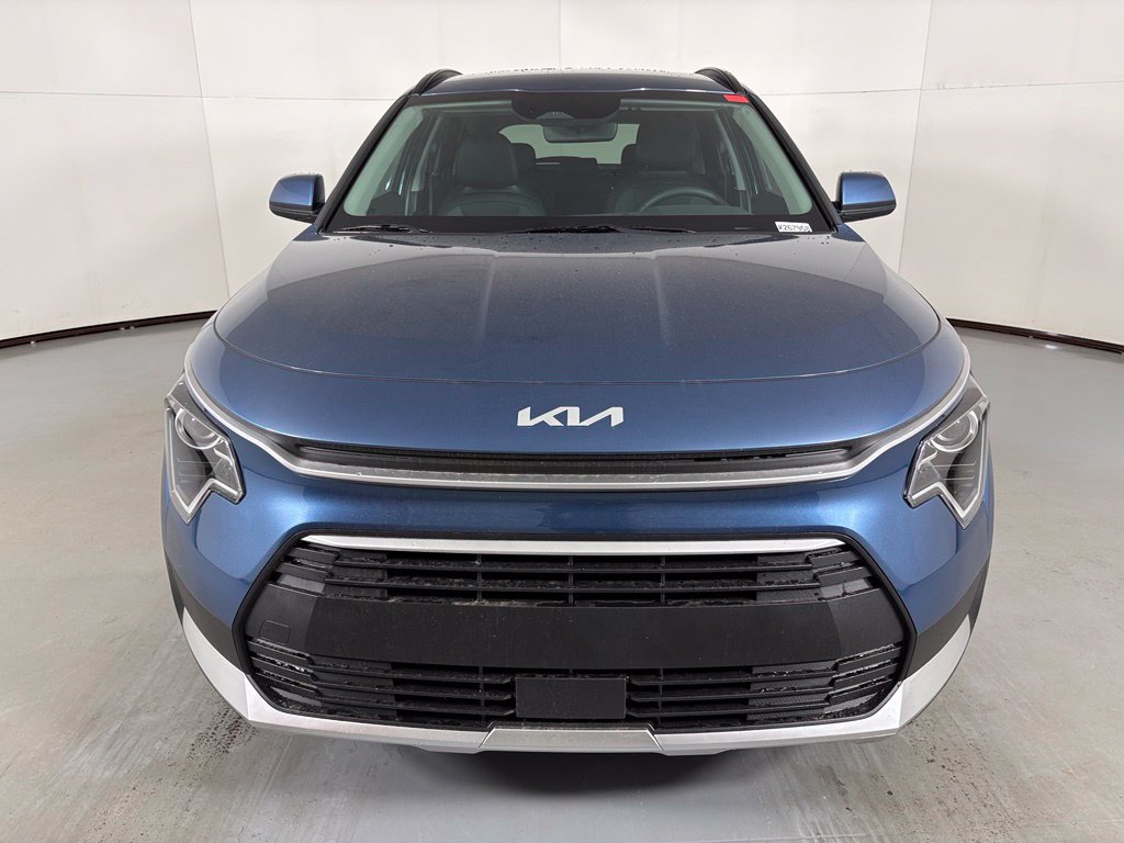 New 2026 Kia Niro EX FWD image 3