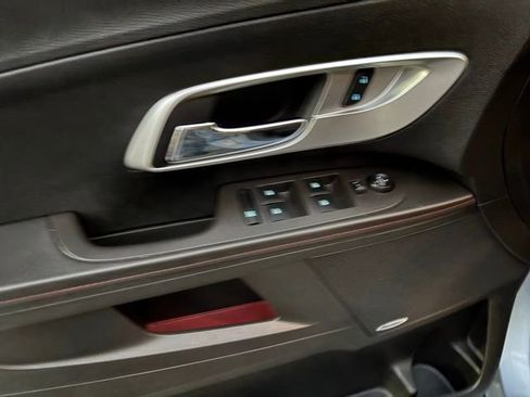 Used 2015 Chevrolet Equinox LT image 13