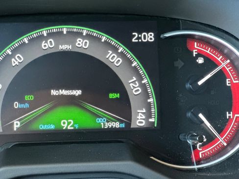 Used 2025 Toyota RAV4 LE FWD image 24
