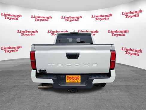 Used 2024 Toyota Tacoma TRD Off-Road AWD/4WD image 23
