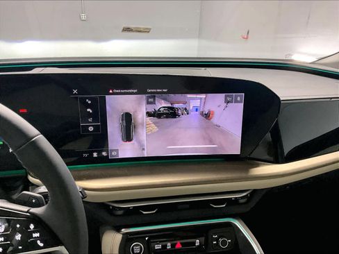 Certified 2025 Audi Q5 Premium Plus w/ Premium Plus image 22