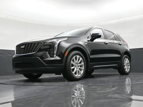 Certified 2023 Cadillac XT4 Luxury FWD image 21