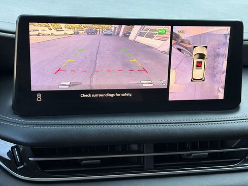 Used 2023 INFINITI QX60 Luxe w/ Performance Audio Package FWD image 19