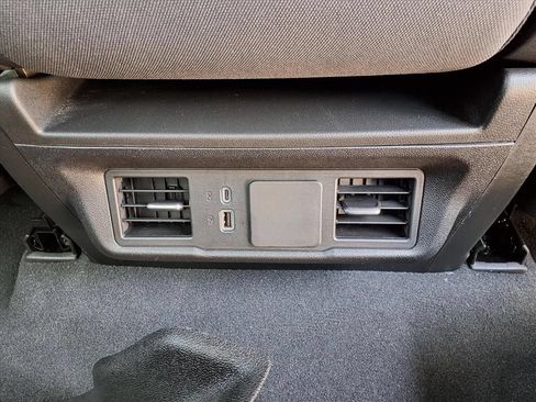 Used 2025 Chevrolet Silverado 2500 Custom w/ Custom Value Package AWD/4WD image 14